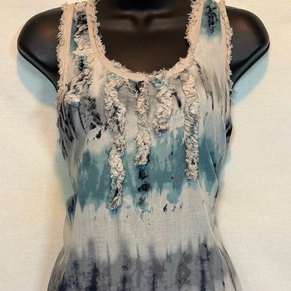 C-173 Ya Los Angeles Cream Teal & Black Ruffled Racer Back Hi Lo Tank Top Size M